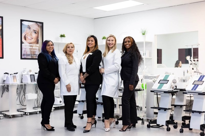 02 (1).jpg My default image